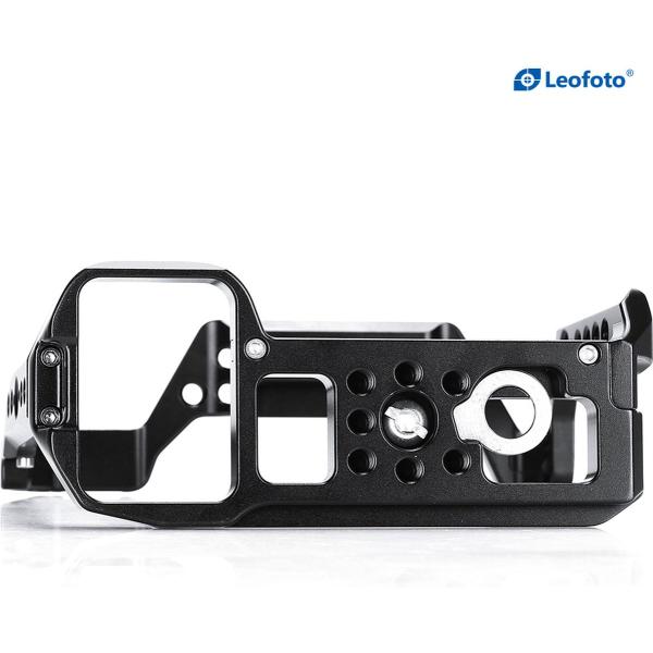 Camera_Cage_For_Sony_A7M4