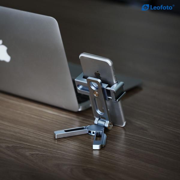 PS_2_Silver_Folded_Phone_Stand