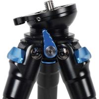 C223l_Compact_Travel_Tripod_w__Leveling_Base