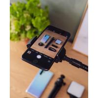 Flexible_Phone_And_Tablet_Holder_w__Table_Clamp_1