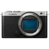 LUMIX_S9_Black___Silver_Body