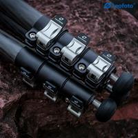 LV_324C_Flip_Lock_Carbon_Fiber_Tripod_4