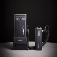 PB1000_Power_Grip_For_Speedlite_2