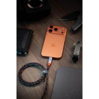 X_PR1MEGEAR_Thunderbolt_4_Cable_75_cm_4