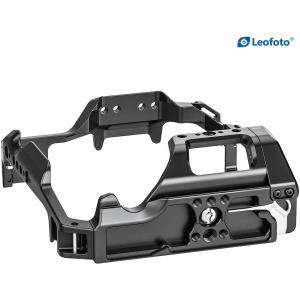 Camera_Cage_For_Nikon_Z8_w__MB_N12_Battery_Grip