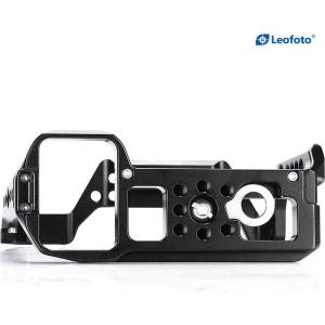 Camera_Cage_For_Sony_A7M4