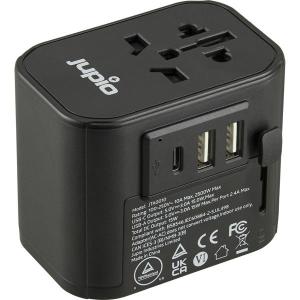 Travel_Adapter_2X_USB_A_1X_USB_C_15_5W