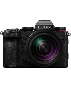 Panasonic LUMIX S5D Black + S 28-200mm f/4-7.1